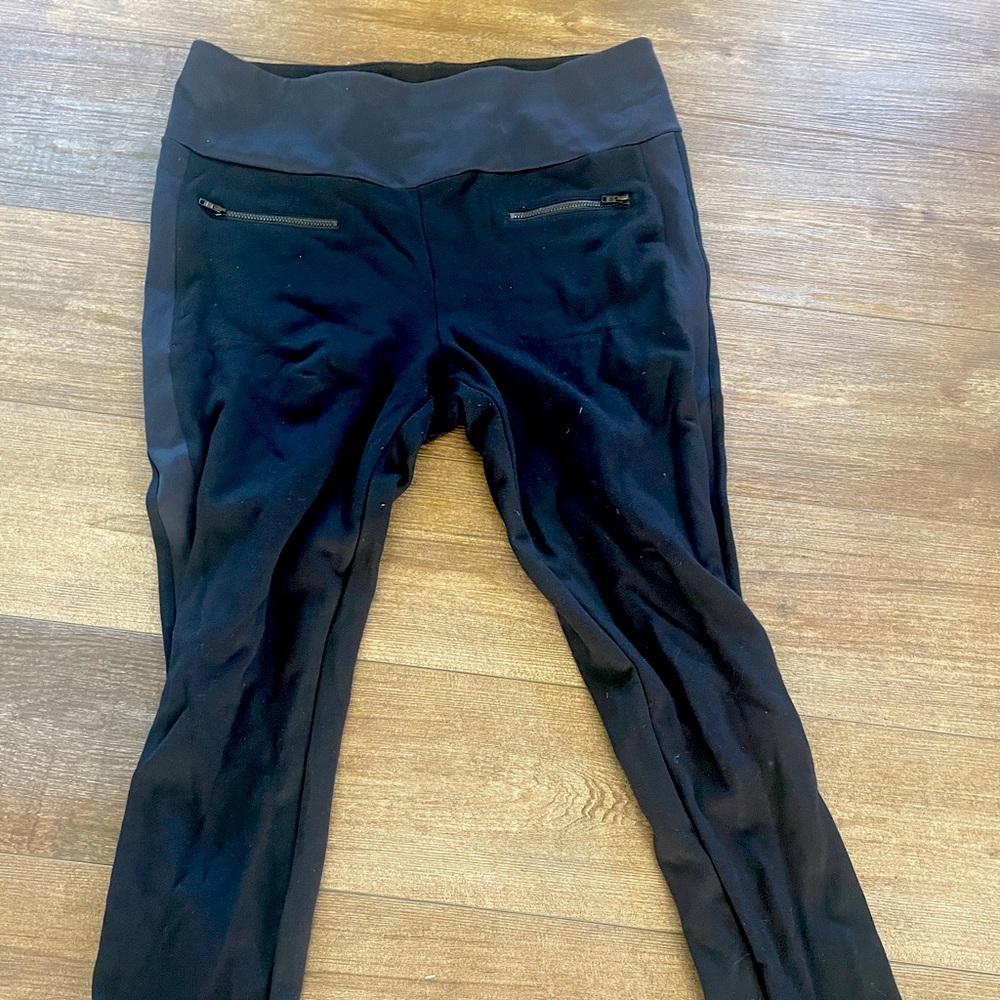 CAbi Tuxedo Leggings EUC